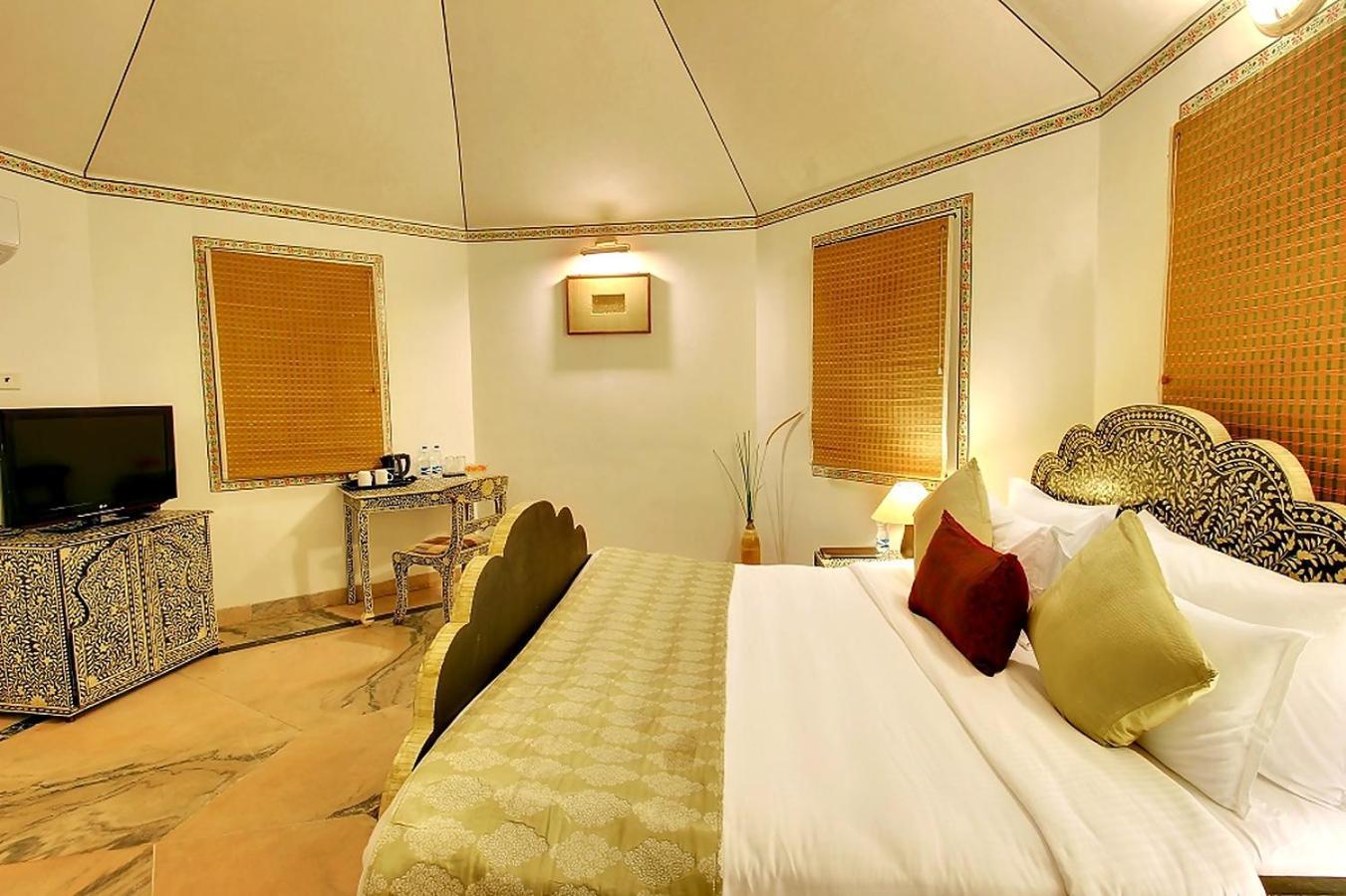 Holiday Resort & Spa A Unit Of S Poddar Group Gandhidham Exterior photo